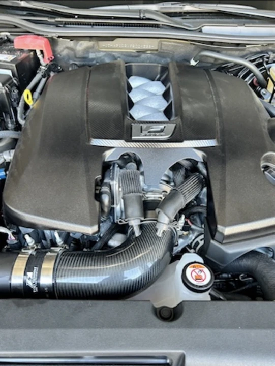 2023 Lexus IS 3rd Gen - Image 9 of 15