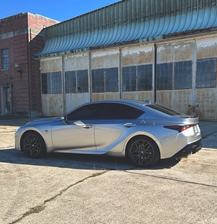 2023 Lexus IS 3rd Gen - Image 3 of 15