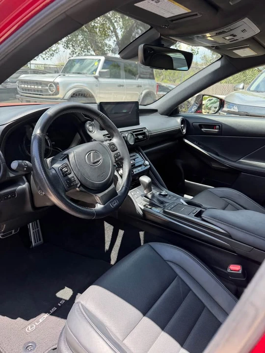 2023 Lexus IS 3rd Gen - Image 3 of 11