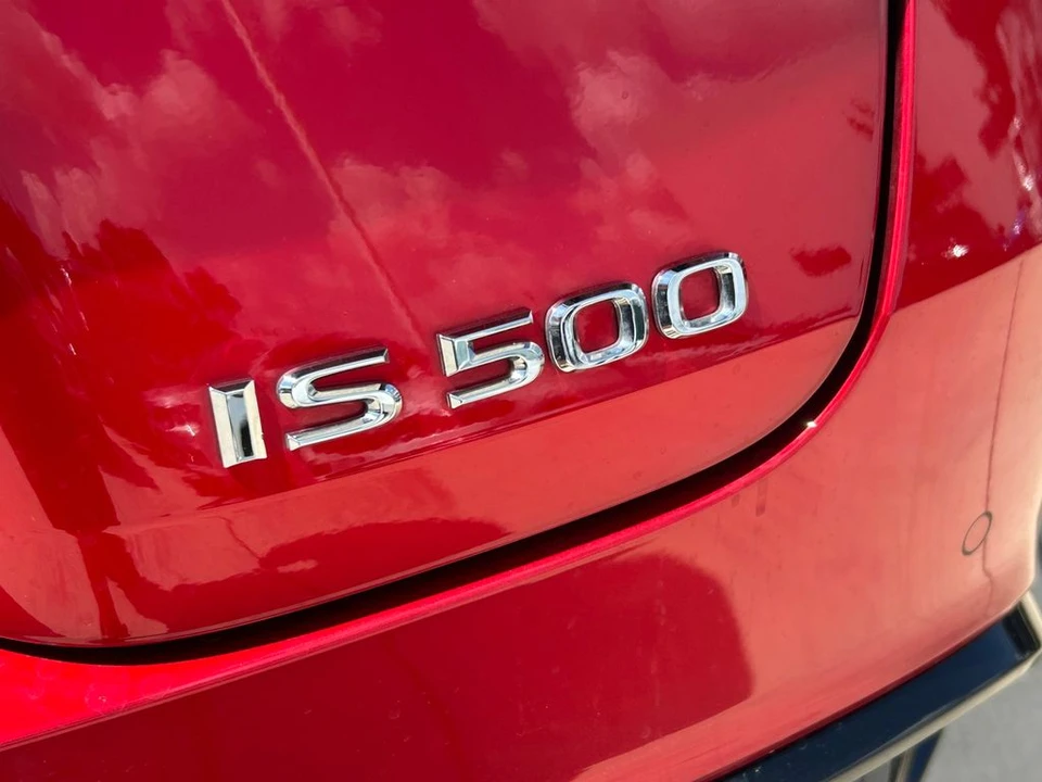 2023 Lexus IS 3rd Gen - Image 13 of 31