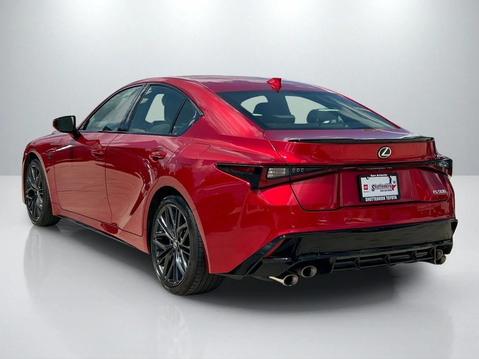 2023 Lexus IS 3rd Gen - Image 7 of 31
