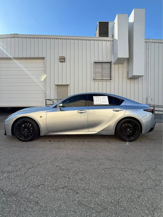 2023 Lexus IS 3rd Gen - Image 4 of 8