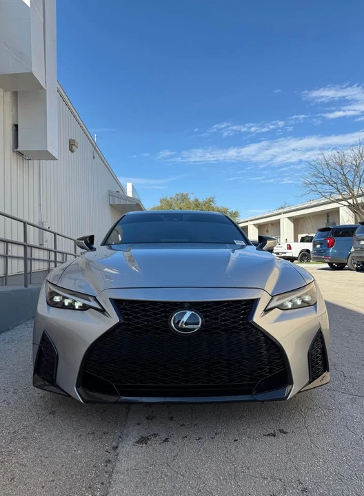 2023 Lexus IS 3rd Gen - Image 3 of 8
