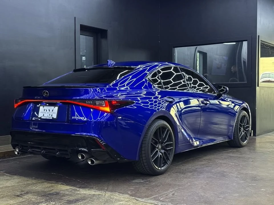 2023 Lexus IS 3rd Gen - Image 9 of 20