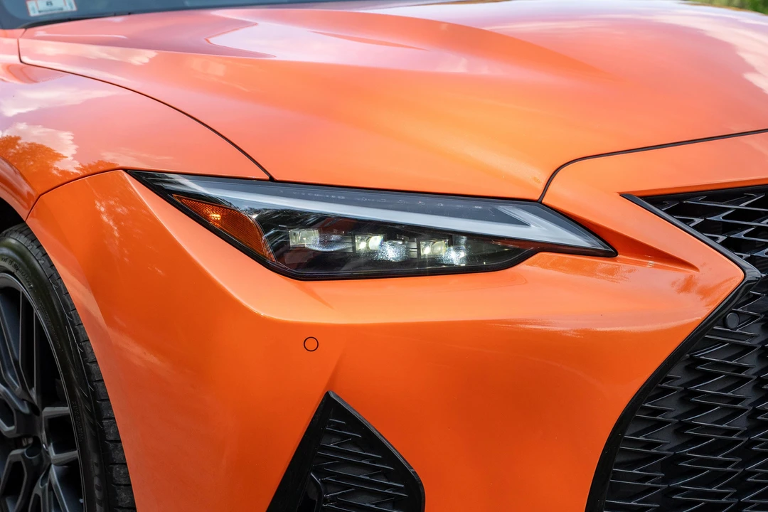 2023 Lexus IS 3rd Gen - Image 10 of 31