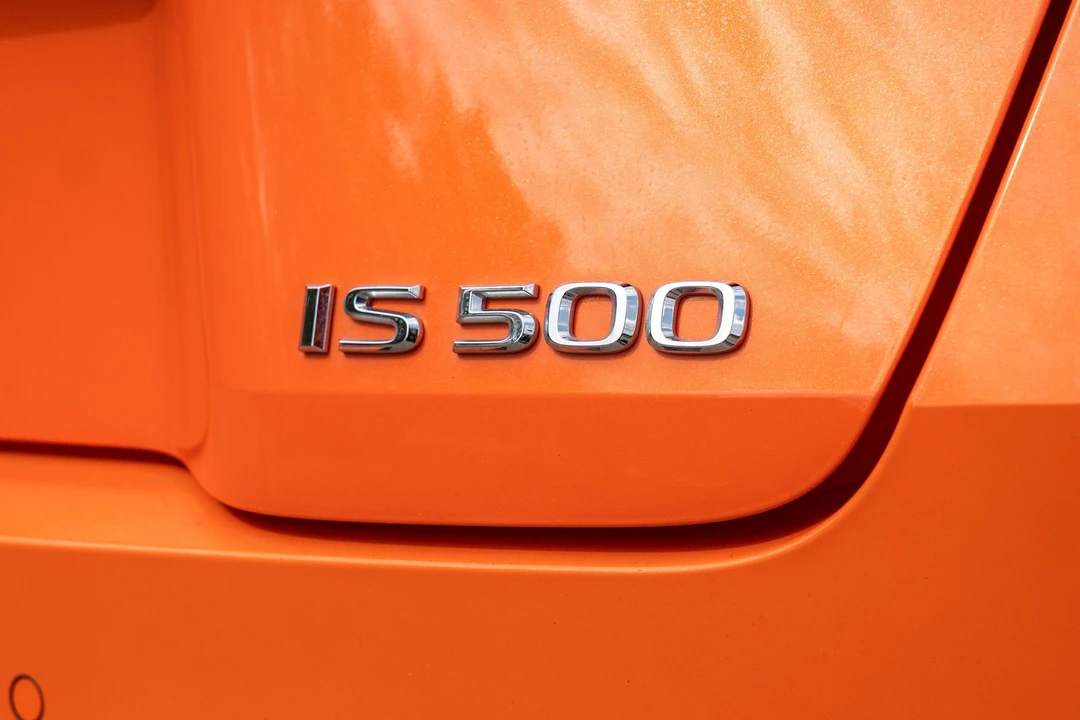 2023 Lexus IS 3rd Gen - Image 28 of 31
