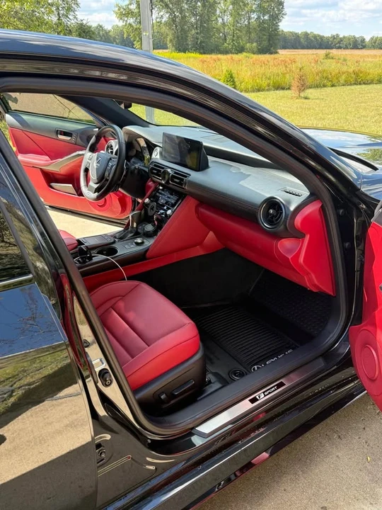 2023 Lexus IS 3rd Gen - Image 2 of 6