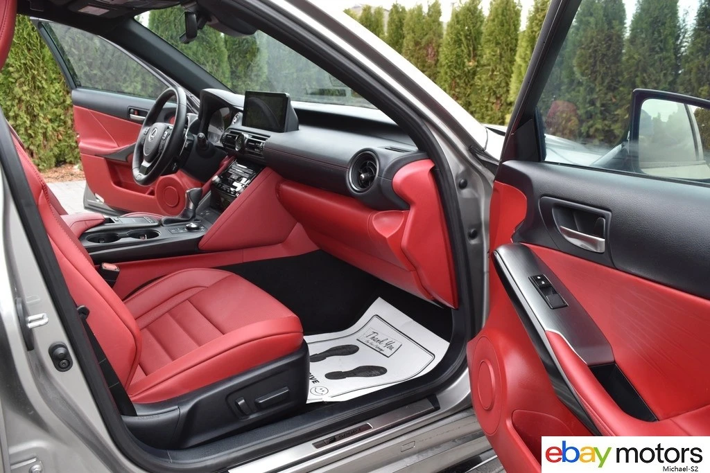 2023 Lexus IS 3rd Gen - Image 16 of 21
