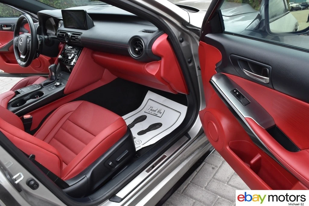 2023 Lexus IS 3rd Gen - Image 15 of 21