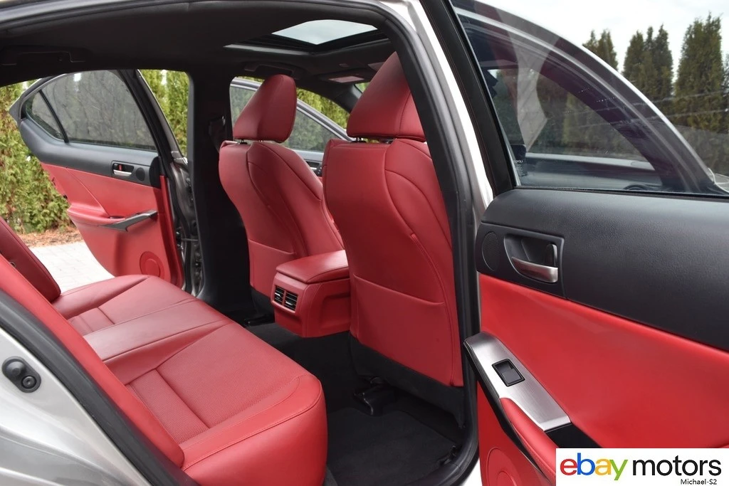 2023 Lexus IS 3rd Gen - Image 17 of 21