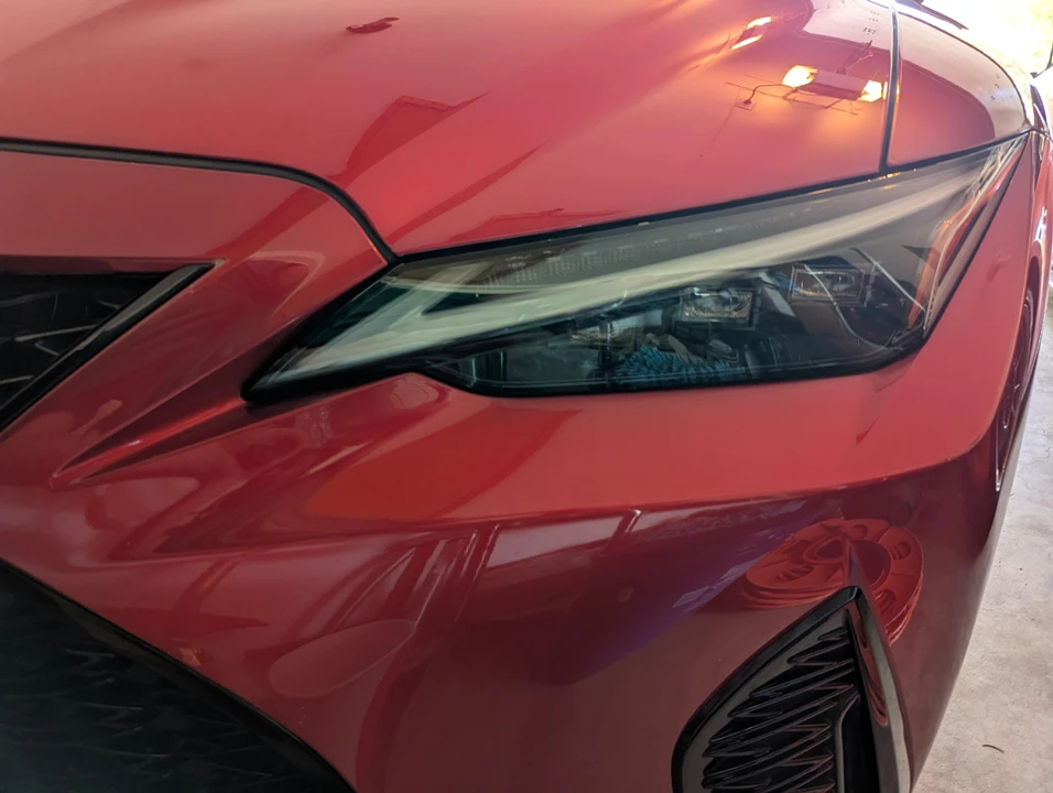 2023 Lexus IS 3rd Gen - Image 18 of 31