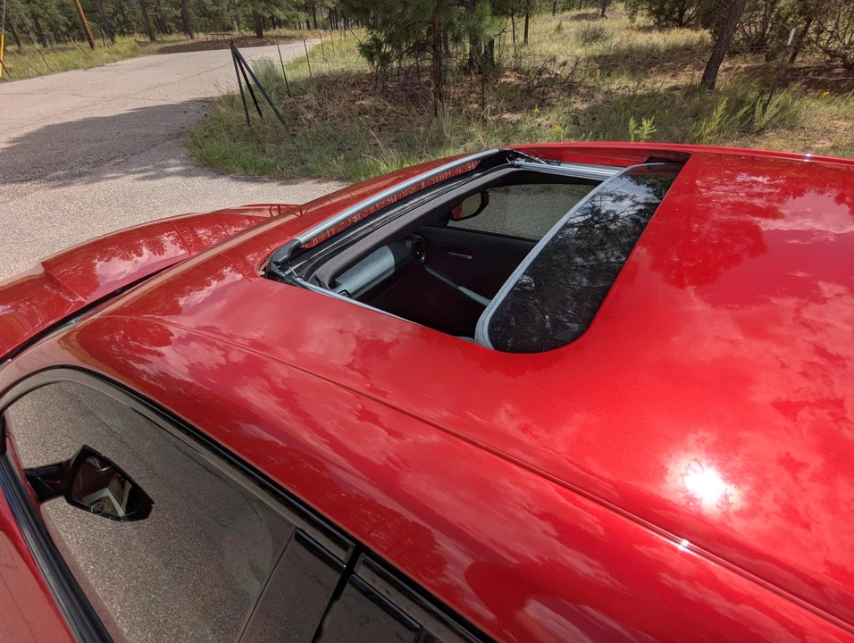 2023 Lexus IS 3rd Gen - Image 21 of 31