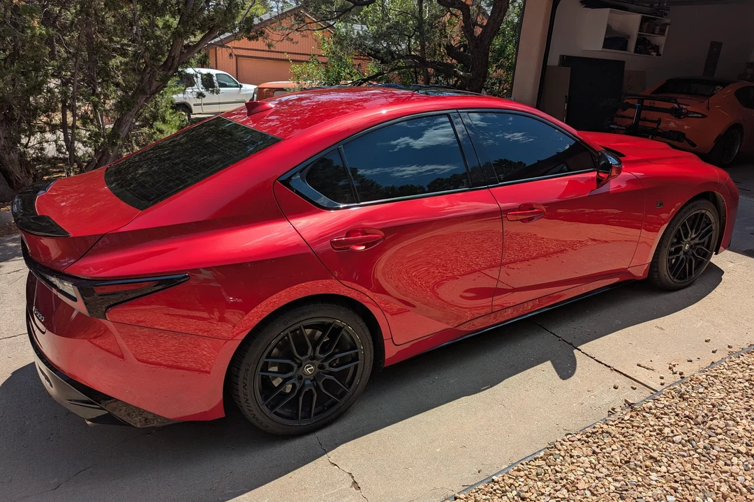 2023 Lexus IS 3rd Gen - Image 11 of 31