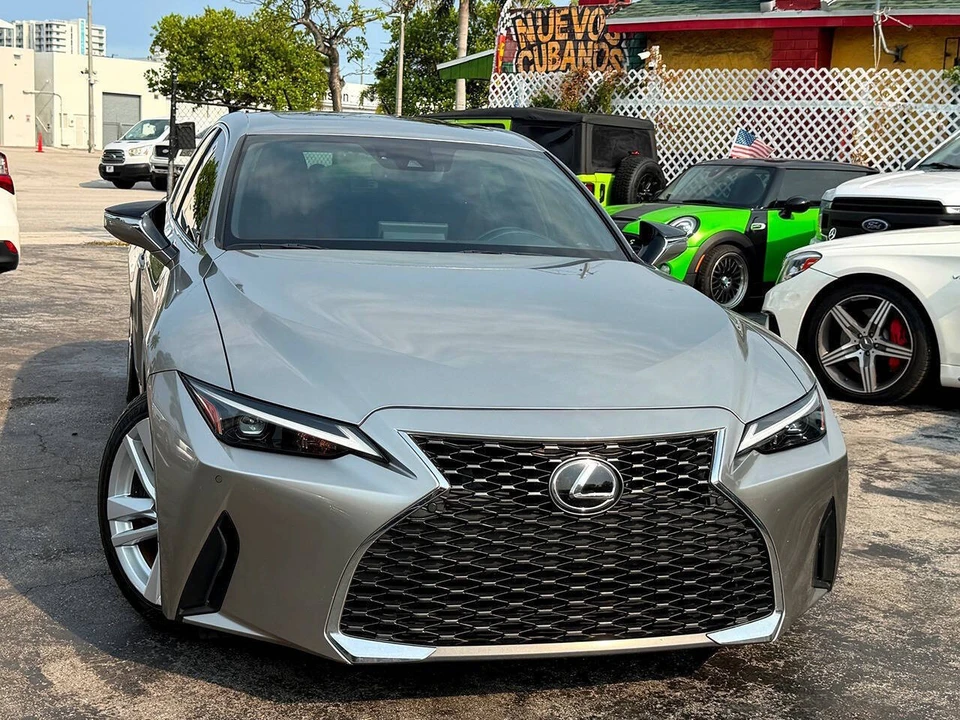 2023 Lexus IS 3rd Gen - Image 7 of 31
