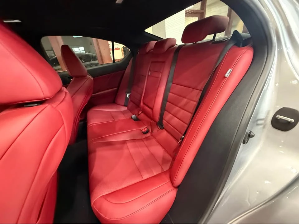 2023 Lexus IS 3rd Gen - Image 9 of 18