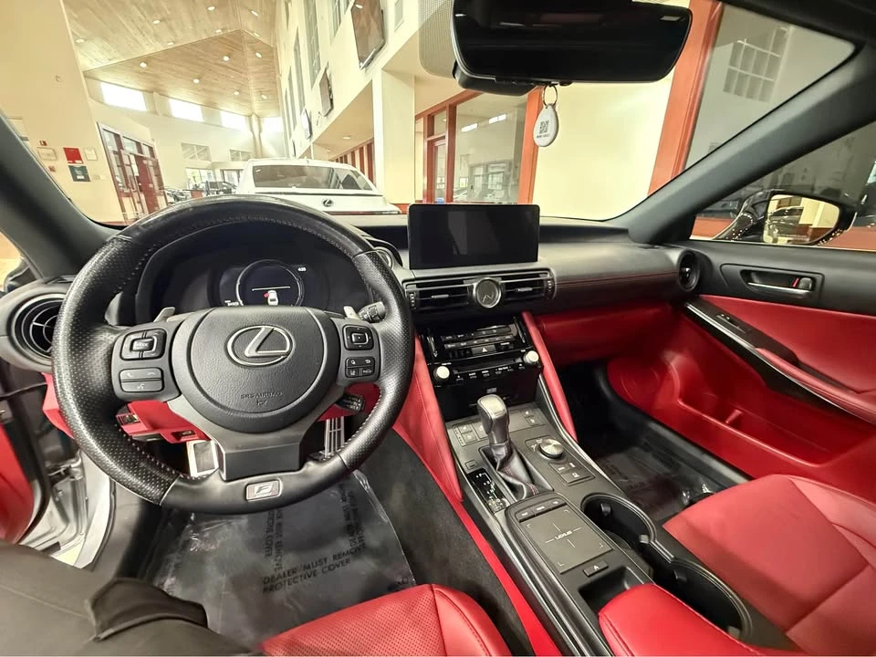 2023 Lexus IS 3rd Gen - Image 16 of 18