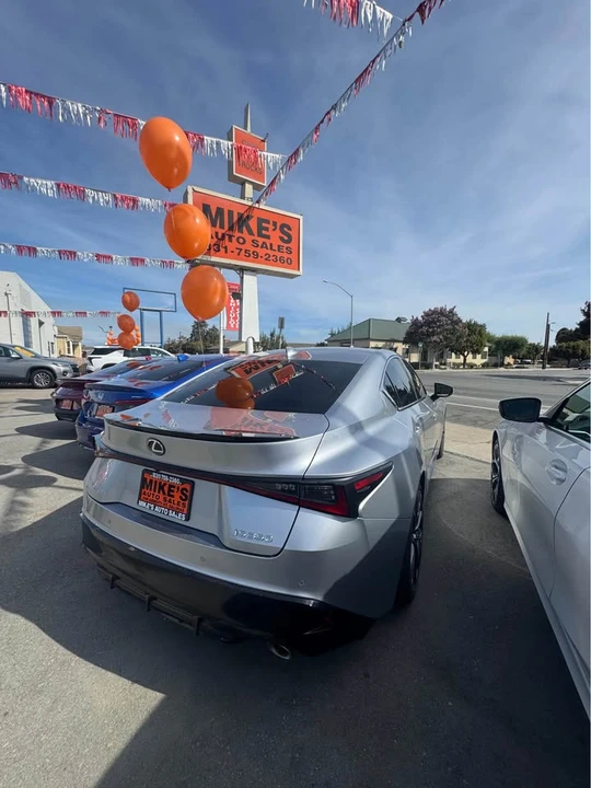 2023 Lexus IS 3rd Gen - Image 5 of 16