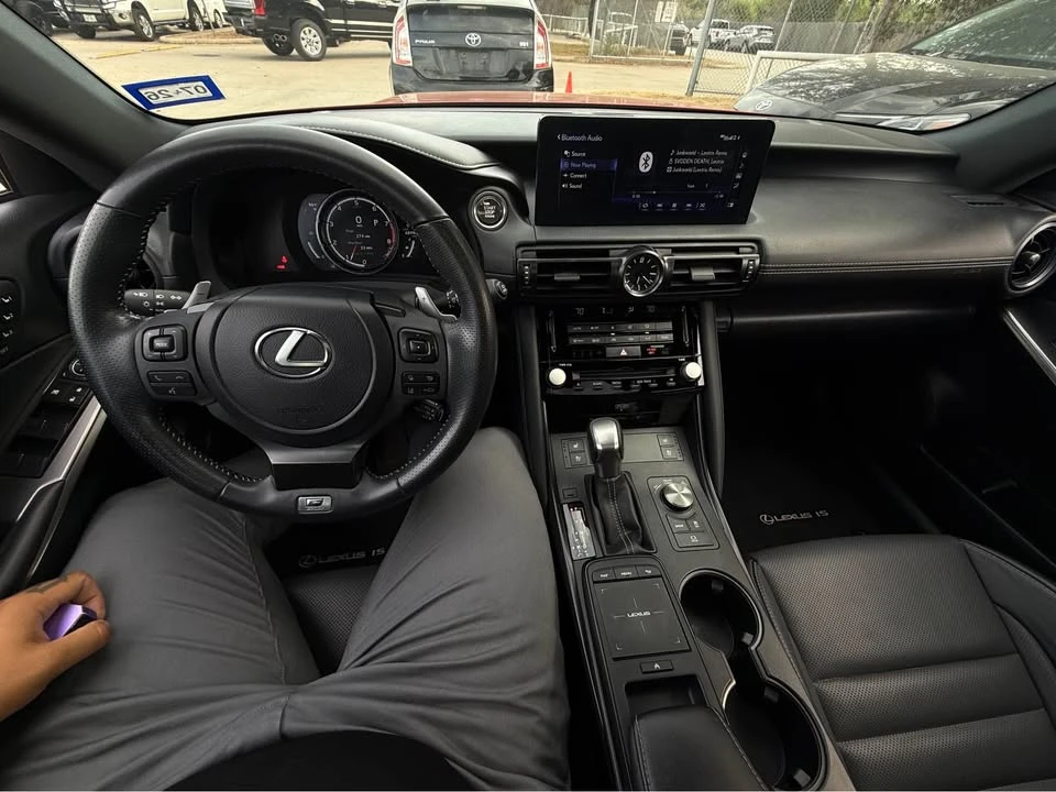 2023 Lexus IS 3rd Gen - Image 13 of 14