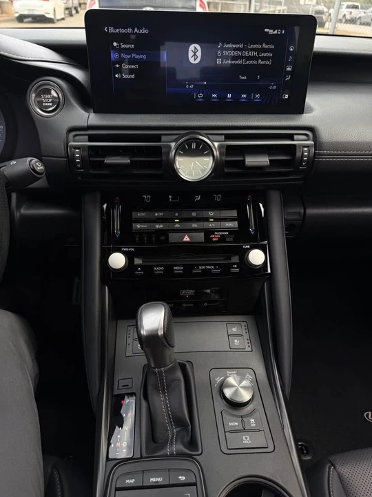 2023 Lexus IS 3rd Gen - Image 11 of 14