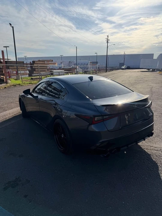 2023 Lexus IS 3rd Gen - Image 5 of 8