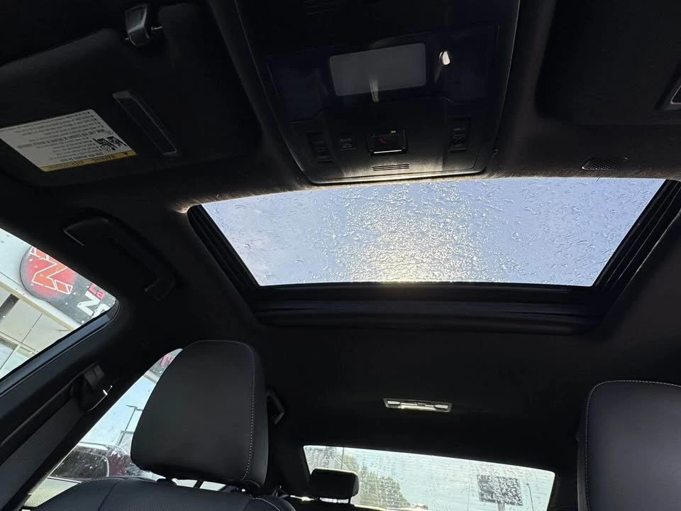 2023 Lexus IS 3rd Gen - Image 12 of 15