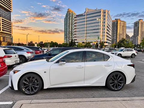 2023 Lexus IS 300 AWD F Sport 2