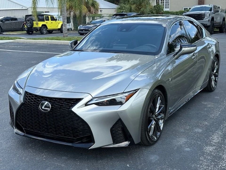 2023 Lexus IS 3rd Gen - Image 12 of 12