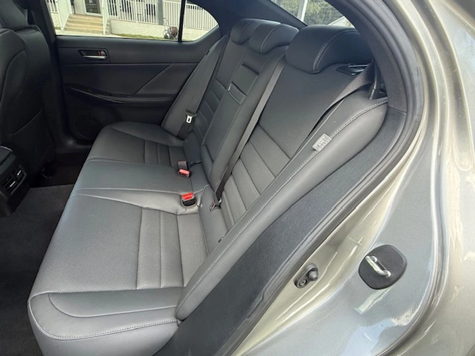 2023 Lexus IS 3rd Gen - Image 10 of 12