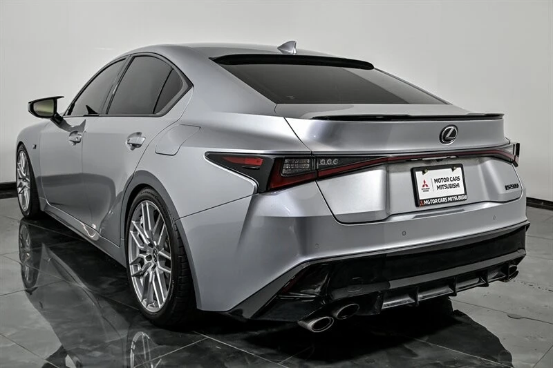 2023 Lexus IS 3rd Gen - Image 7 of 31