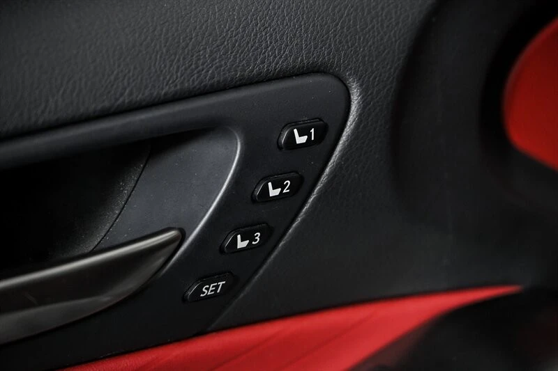 2023 Lexus IS 3rd Gen - Image 14 of 31