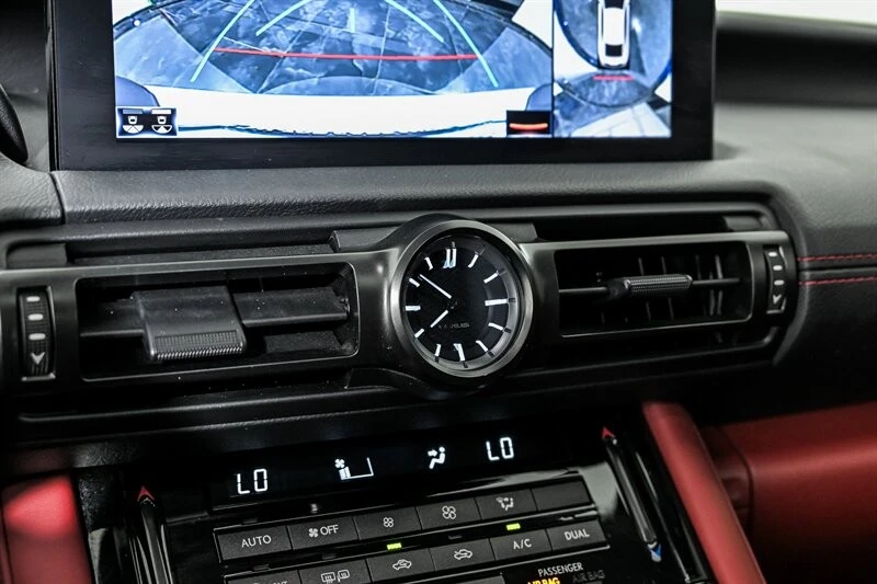 2023 Lexus IS 3rd Gen - Image 27 of 31