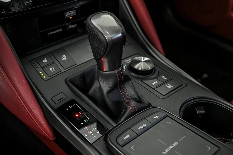 2023 Lexus IS 3rd Gen - Image 30 of 31