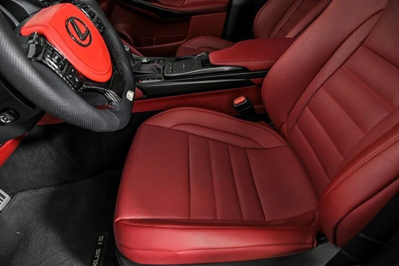 2023 Lexus IS 3rd Gen - Image 16 of 31