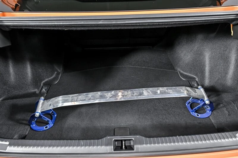 2023 Lexus IS 3rd Gen - Image 12 of 31