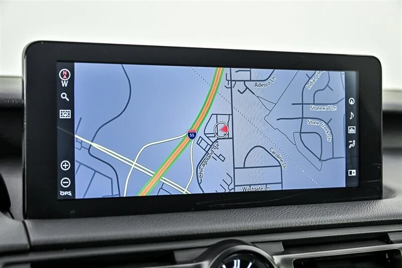 2023 Lexus IS 3rd Gen - Image 28 of 31