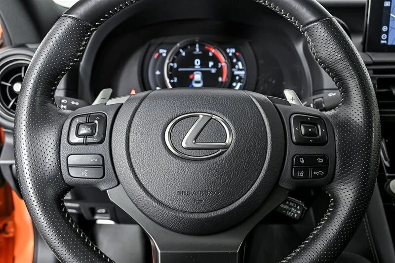 2023 Lexus IS 3rd Gen - Image 26 of 31
