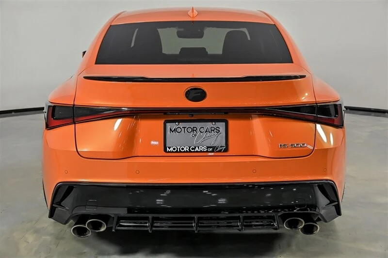 2023 Lexus IS 3rd Gen - Image 9 of 31