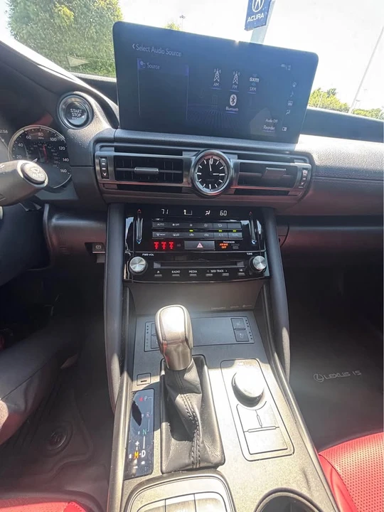 2023 Lexus IS 3rd Gen - Image 8 of 10