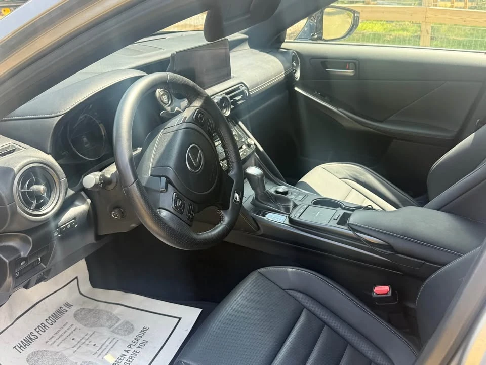 2023 Lexus IS 3rd Gen - Image 5 of 7