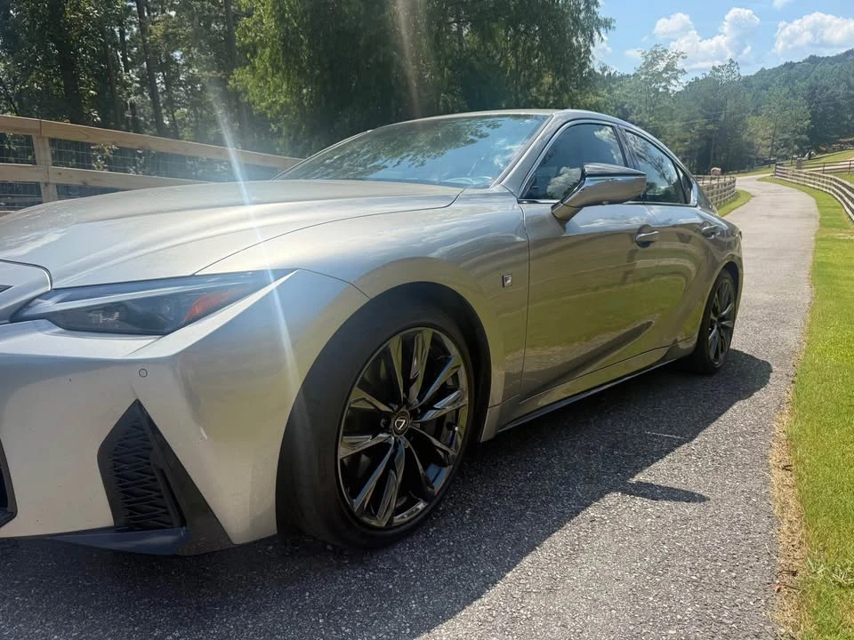 2023 Lexus IS 3rd Gen - Image 2 of 7