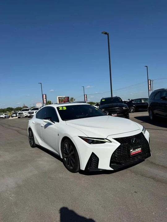 2023 Lexus IS 3rd Gen - Image 3 of 4