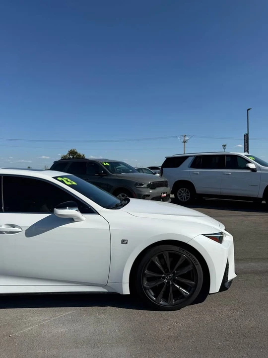 2023 Lexus IS 3rd Gen - Image 4 of 4