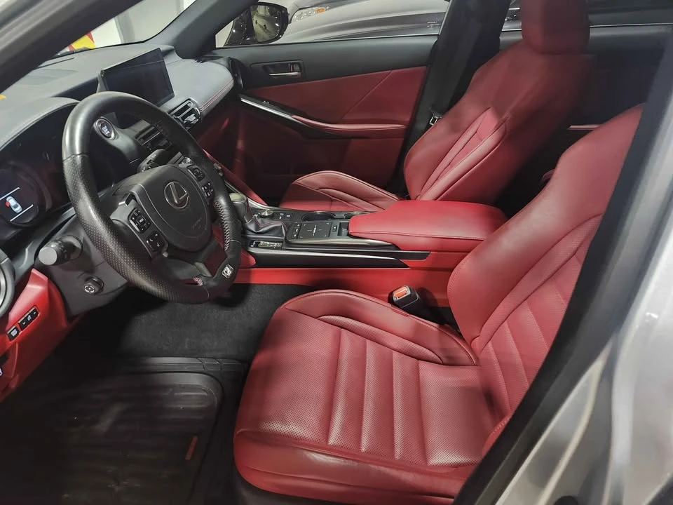 2023 Lexus IS 3rd Gen - Image 3 of 12