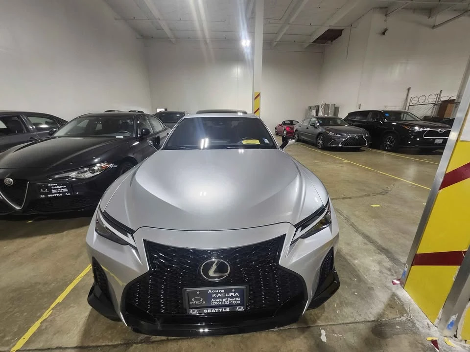 2023 Lexus IS 3rd Gen - Image 8 of 12