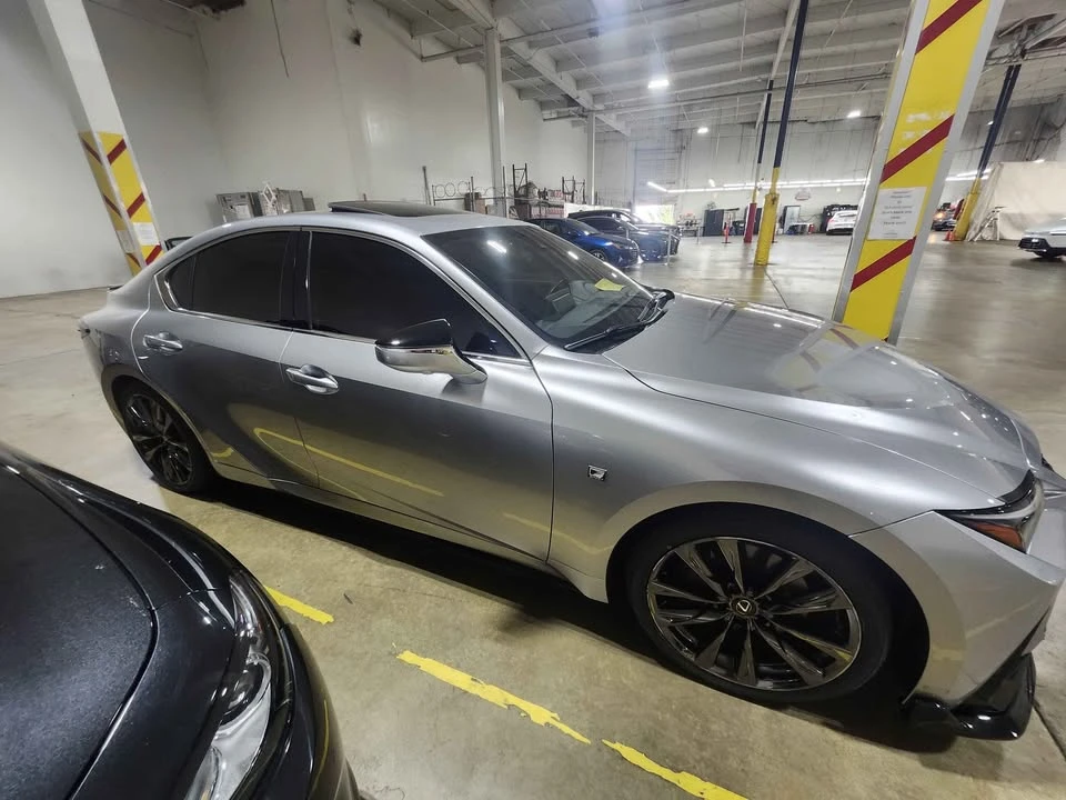 2023 Lexus IS 3rd Gen - Image 9 of 12