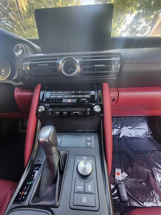 2023 Lexus IS 3rd Gen - Image 8 of 10