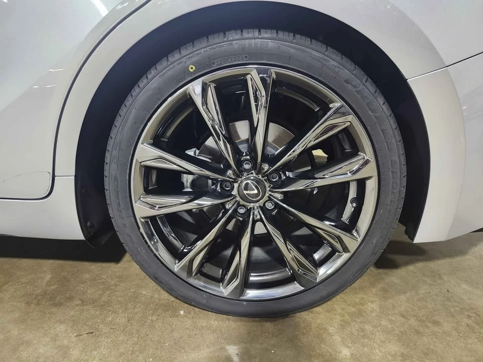 2023 Lexus IS 3rd Gen - Image 6 of 12