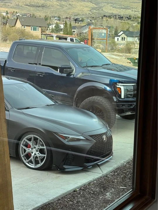 2023 Lexus IS 3rd Gen - Image 3 of 14