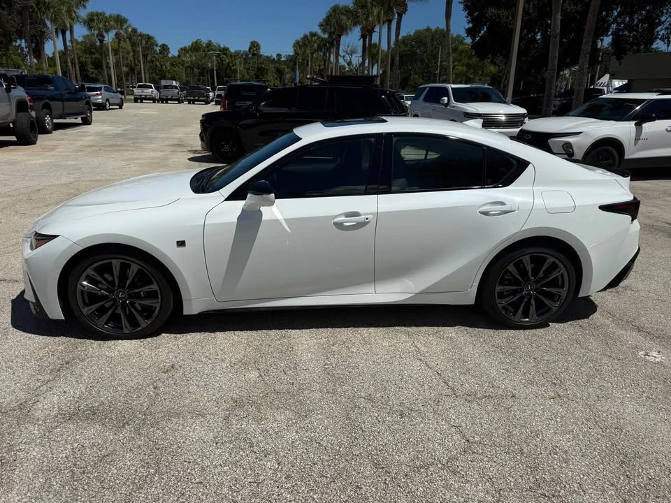 2023 Lexus IS 3rd Gen - Image 3 of 7