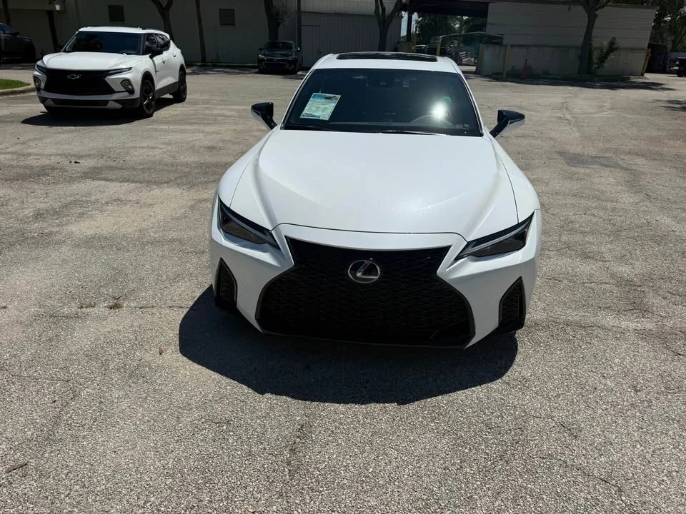 2023 Lexus IS 3rd Gen - Image 5 of 7
